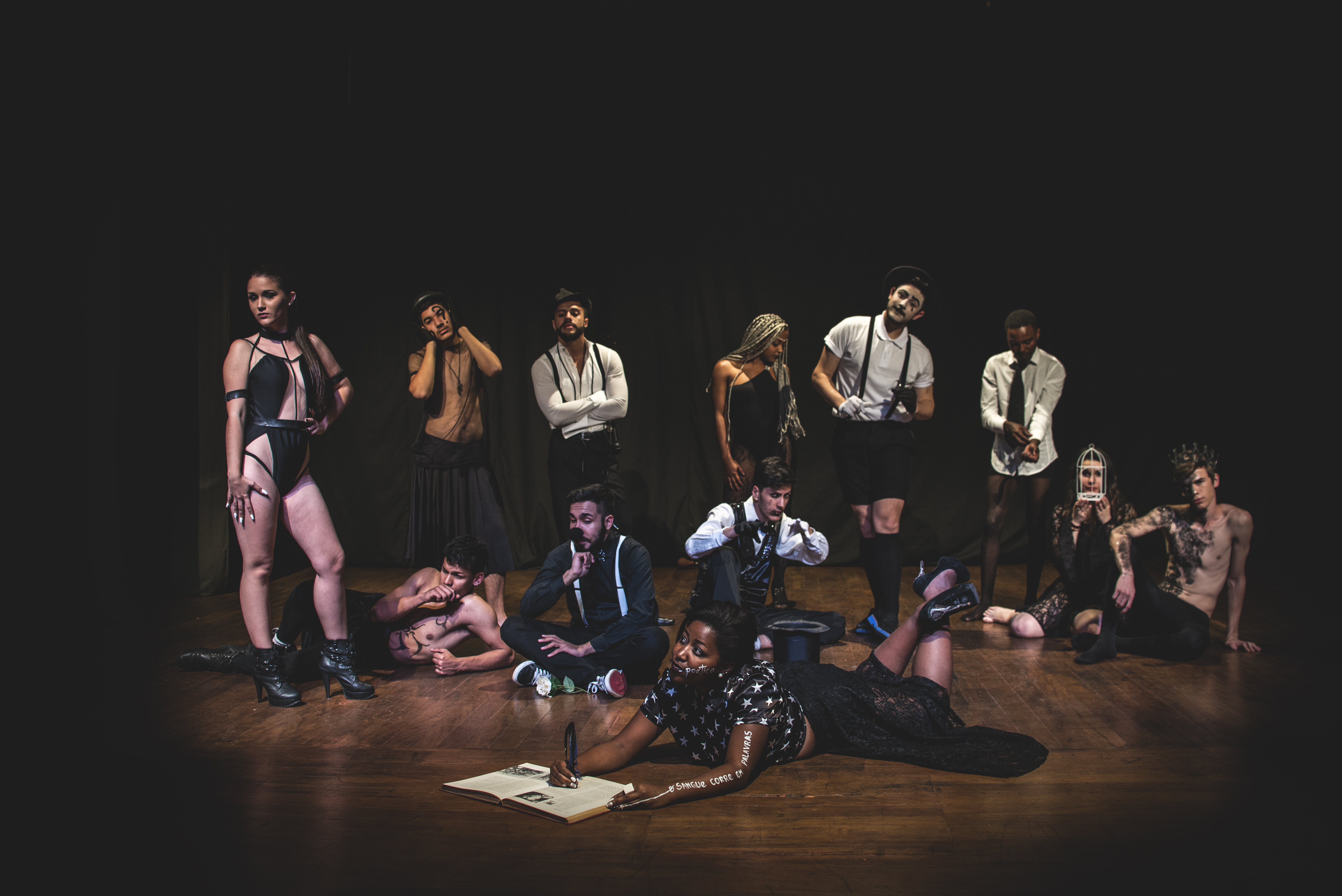 A Cia de Teatro Caixa Preta existe desde julho deste ano (Foto: Everton Calefe)